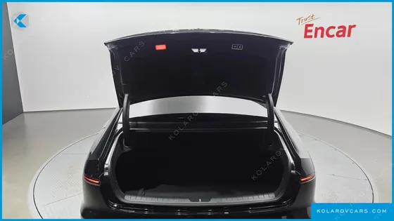 HYUNDAI GRANDEUR PREMIUM
