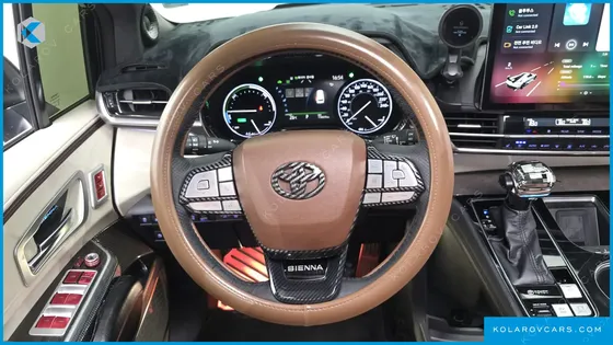 TOYOTA SIENNA 2.5 HYBRID 2WD