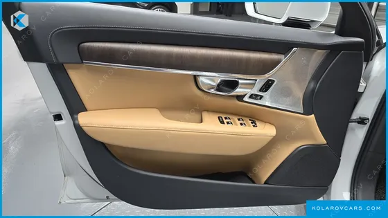 VOLVO S90 B6 AWD ULTIMATE BRIGHT