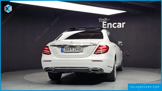 MERCEDES E-CLASS E300 4MATIC EXCLUSIVE