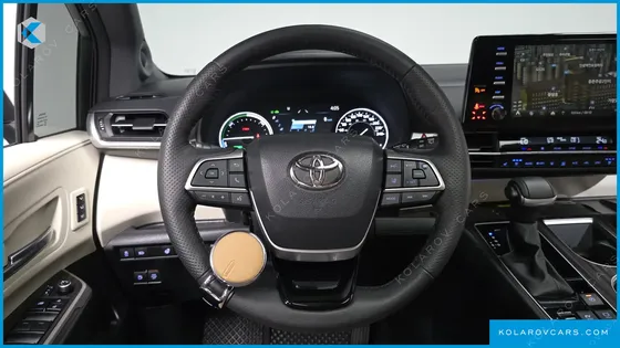 TOYOTA SIENNA 2.5 HYBRID 2WD