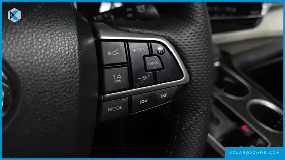 TOYOTA SIENNA 2.5 HYBRID 2WD
