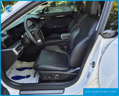 HYUNDAI GRANDEUR CALLIGRAPHY