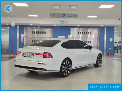 VOLVO S90 B5 ULTRA DARK
