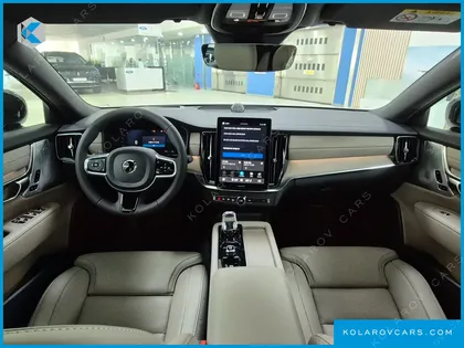 VOLVO S90 B5 ULTRA DARK