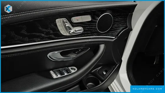 MERCEDES E-CLASS E220D 4MATIC AMG LINE