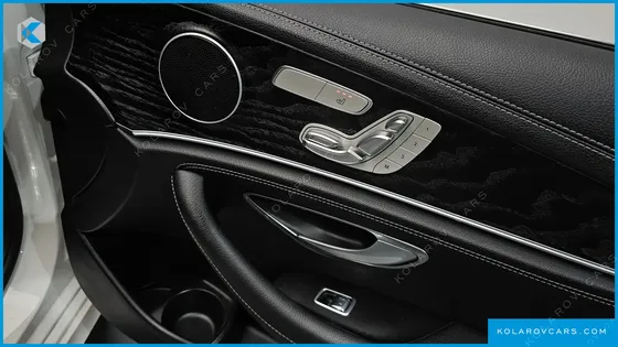 MERCEDES E-CLASS E220D 4MATIC AMG LINE