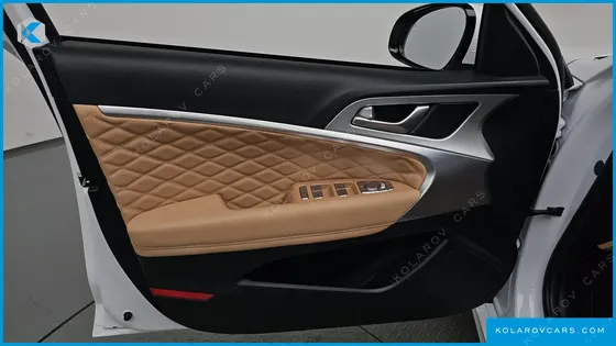 GENESIS G70 GASOLINE 2.5T 2WD