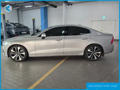 VOLVO S60 B5 ULTIMATE BRIGHT