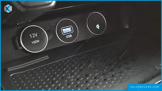 GENESIS G70 GASOLINE 2.0T 4WD