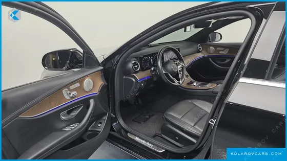 MERCEDES E-CLASS E220D 4MATIC EXCLUSIVE