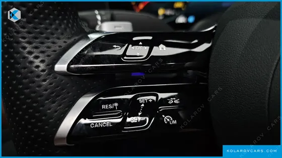 MERCEDES E-CLASS E220D 4MATIC AMG LINE