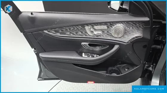 MERCEDES E-CLASS E350 4MATIC AMG LINE