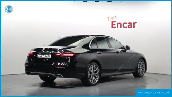 MERCEDES E-CLASS E220D 4MATIC AMG LINE