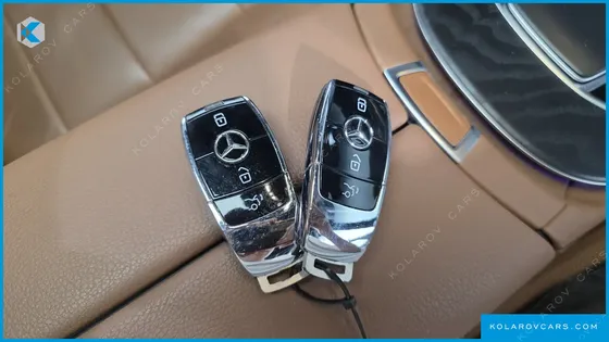 MERCEDES E-CLASS E220D 4MATIC AMG LINE
