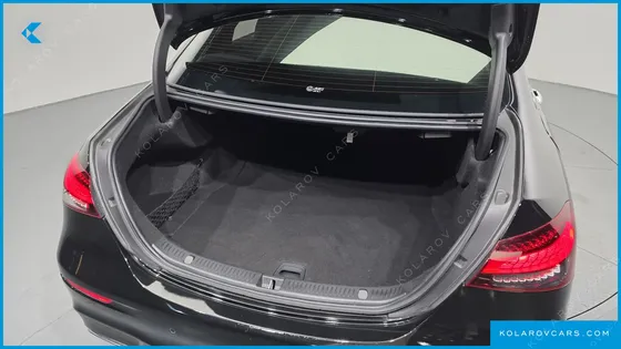 MERCEDES E-CLASS E220D 4MATIC AMG LINE