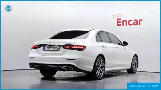 MERCEDES E-CLASS E220D 4MATIC AMG LINE