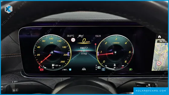 MERCEDES E-CLASS E220D 4MATIC AMG LINE