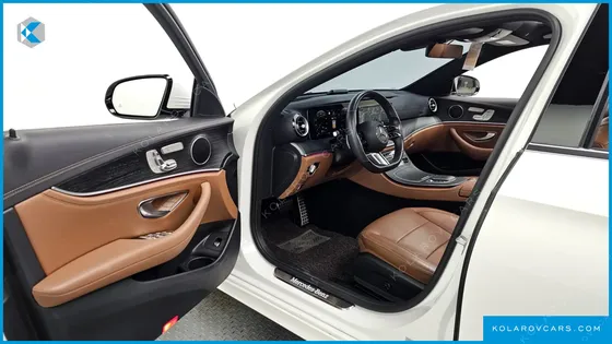 MERCEDES E-CLASS E220D 4MATIC AMG LINE