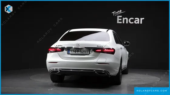 MERCEDES E-CLASS E300E 4MATIC EXCLUSIVE
