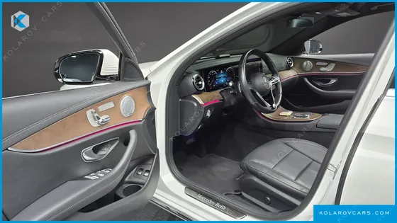 MERCEDES E-CLASS E300E 4MATIC EXCLUSIVE