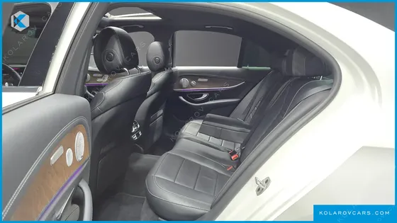 MERCEDES E-CLASS E300E 4MATIC EXCLUSIVE