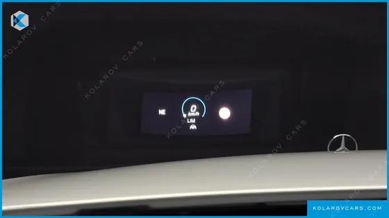 MERCEDES E-CLASS E300E 4MATIC EXCLUSIVE