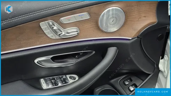 MERCEDES E-CLASS E300E 4MATIC EXCLUSIVE