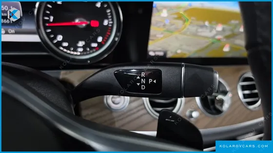 MERCEDES E-CLASS E220D 4MATIC EXCLUSIVE