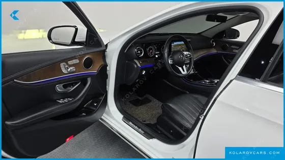MERCEDES E-CLASS E220D 4MATIC EXCLUSIVE