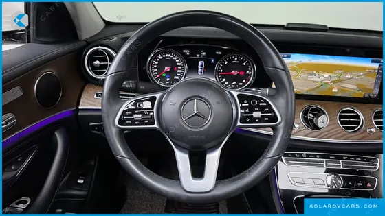 MERCEDES E-CLASS E220D 4MATIC EXCLUSIVE
