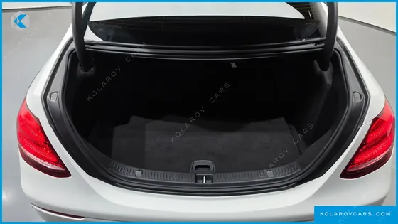 MERCEDES E-CLASS E220D 4MATIC EXCLUSIVE