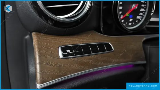 MERCEDES E-CLASS E220D 4MATIC EXCLUSIVE