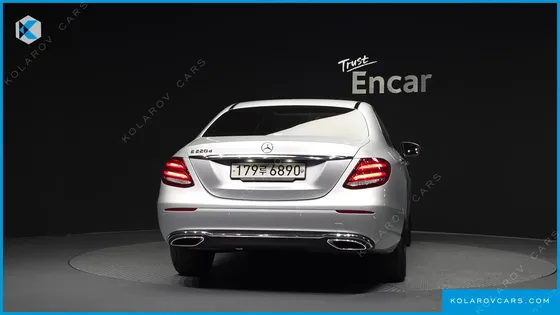 MERCEDES E-CLASS E220D AVANTGARDE