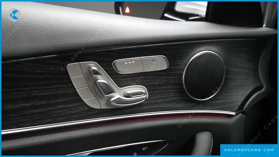 MERCEDES E-CLASS E220D AVANTGARDE