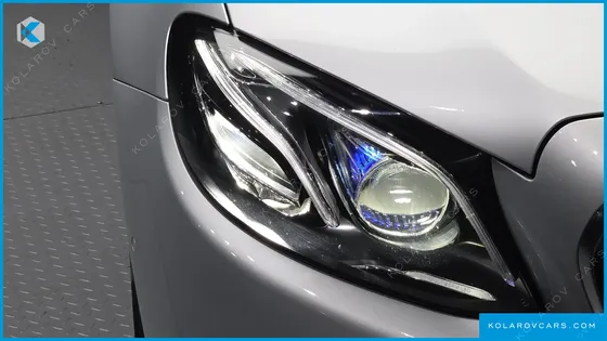MERCEDES E-CLASS E220D AVANTGARDE