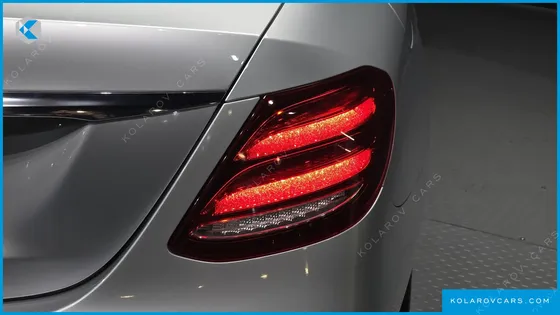 MERCEDES E-CLASS E220D AVANTGARDE