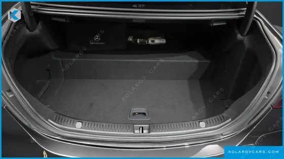MERCEDES E-CLASS E300E 4MATIC EXCLUSIVE
