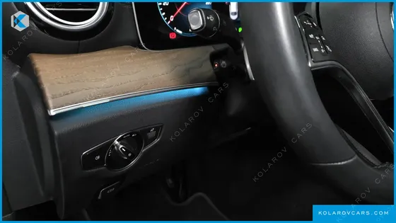 MERCEDES E-CLASS E300E 4MATIC EXCLUSIVE
