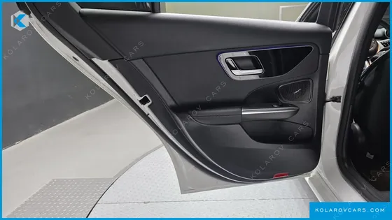 MERCEDES C-CLASS C300 4MATIC AVANTGARDE