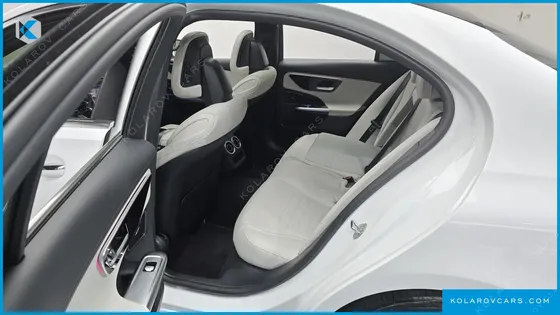 MERCEDES C-CLASS C300 4MATIC AMG LINE