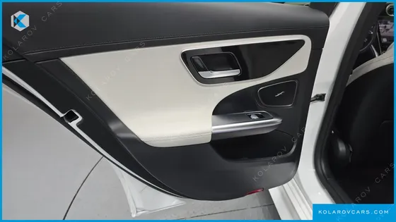 MERCEDES C-CLASS C300 4MATIC AMG LINE