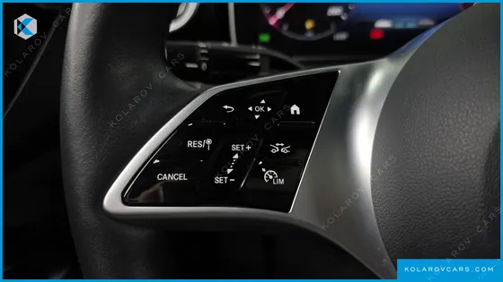 MERCEDES C-CLASS C300 4MATIC AVANTGARDE
