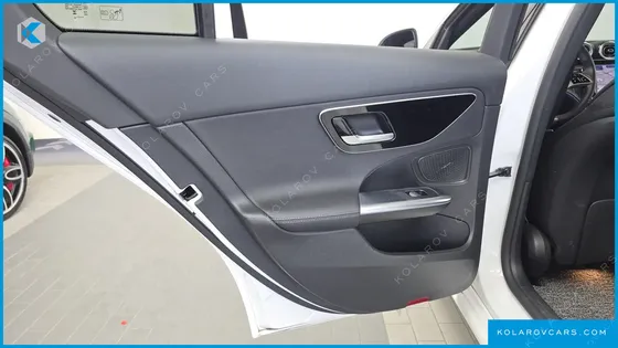 MERCEDES C-CLASS C300 4MATIC AVANTGARDE