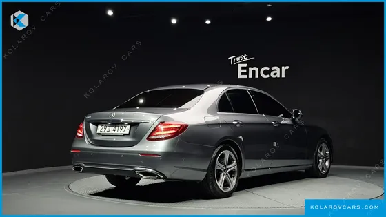 MERCEDES E-CLASS E300 AVANTGARDE