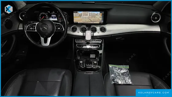 MERCEDES E-CLASS E300 AVANTGARDE