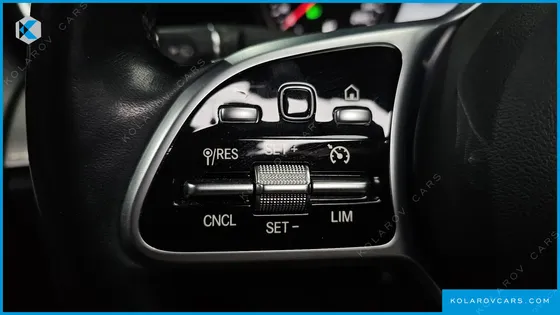 MERCEDES E-CLASS E300 AVANTGARDE