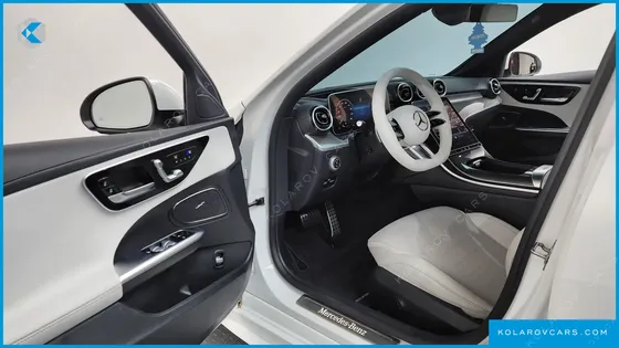 MERCEDES C-CLASS C300 4MATIC AMG LINE