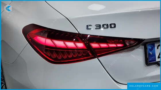 MERCEDES C-CLASS C300 4MATIC AMG LINE