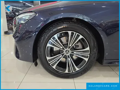 MERCEDES E-CLASS E200 AVANTGARDE